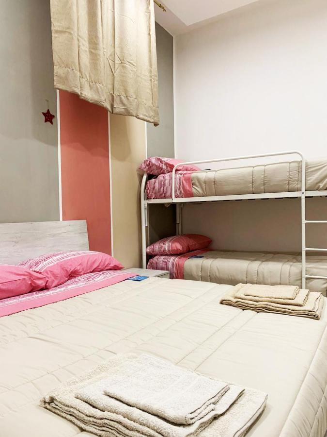 Home Regina Giovanna 나폴리 외부 사진
